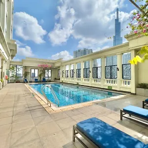  Апартаменты Diny - Rooftop Pool - The Manor 2