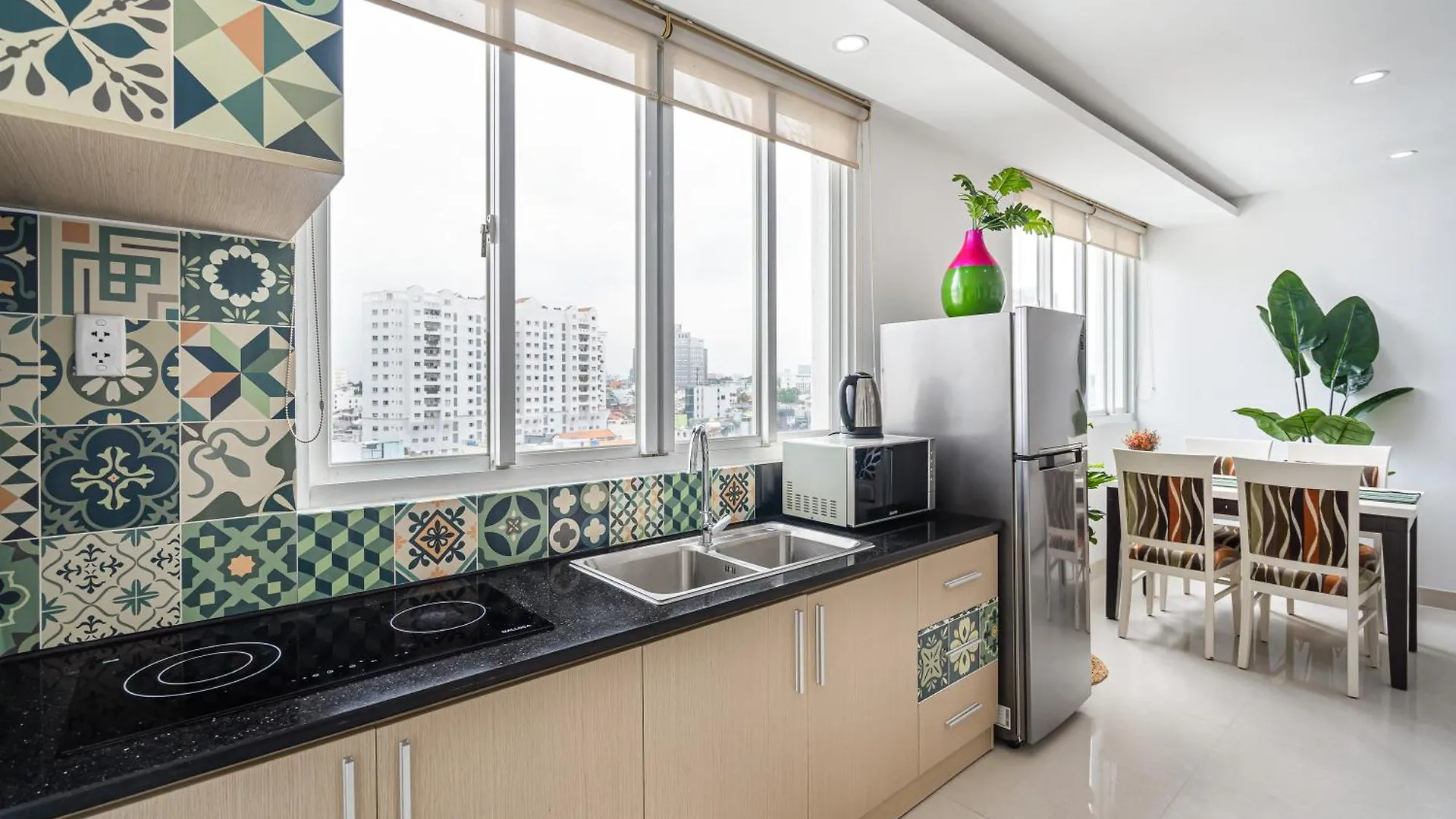 Alex House Saigon - Serviced Apartment Хошимин 0*,